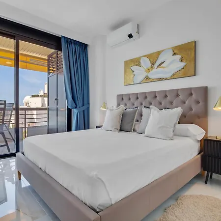 Sea-view With Balcony Апартаменти Торремолінос